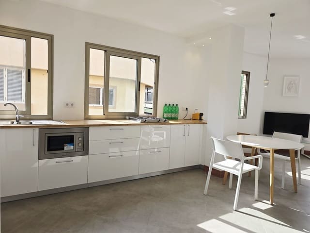1 chambre Appartement à vendre à Santa Catalina - Canteras, Las Palmas de Gran Canaria avec garage - 370 000 € (Ref: 10023526)