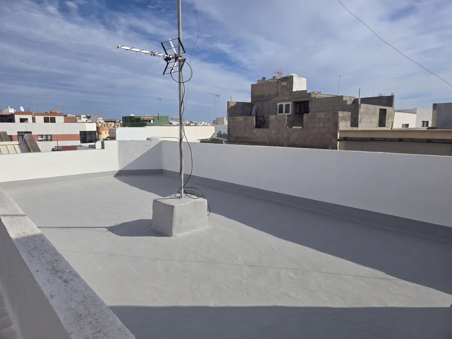 7 bedroom Townhouse for sale in Telde with garage - € 297,000 (Ref: 10025061)