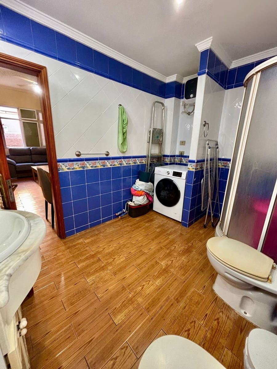 3 quarto Apartamento para venda em Las Palmas de Gran Canaria com garagem - 206 000 € (Ref: 10026694)