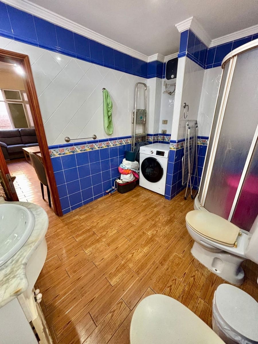 3 quarto Apartamento para venda em Las Palmas de Gran Canaria com garagem - 206 000 € (Ref: 10026694)