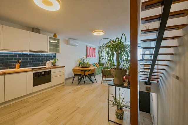 3 sovrum Hus till salu i Arinaga, Agüimes med garage - 398 500 € (Ref: 10026695)