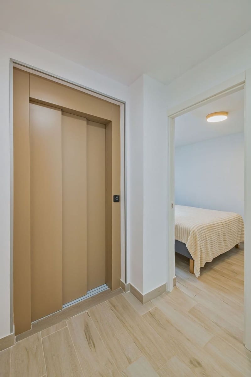 3 sovrum Hus till salu i Arinaga med garage - 398 500 € (Ref: 10026695)