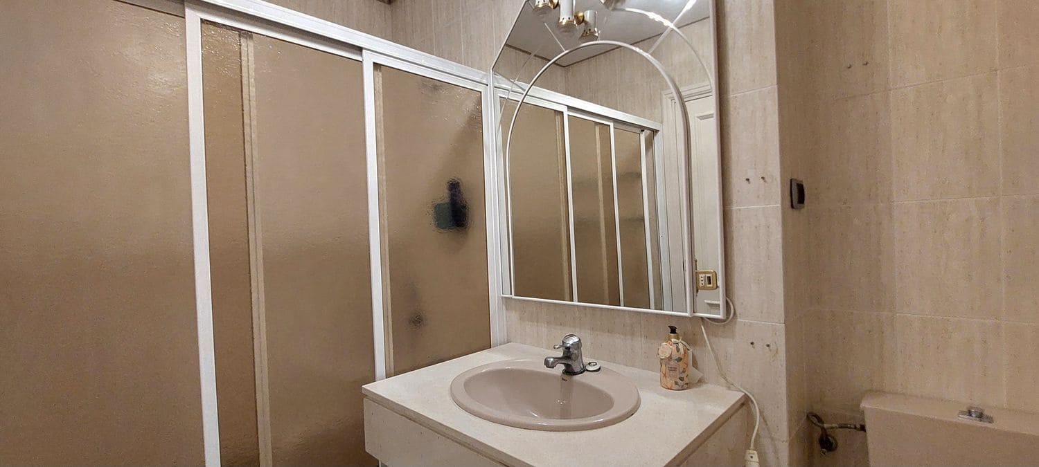 3 bedroom Apartment for rent in Las Palmas de Gran Canaria with garage - € 2,600 (Ref: 10033292)
