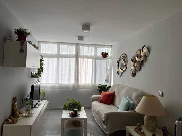3 slaapkamer Appartement te koop in Schamann - Rehoyas, Las Palmas de Gran Canaria - € 120.000 (Ref: 10034851)
