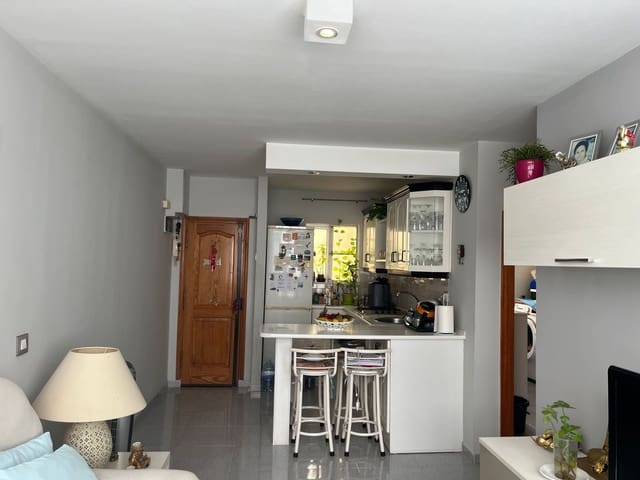 3 slaapkamer Appartement te koop in Schamann - Rehoyas, Las Palmas de Gran Canaria - € 120.000 (Ref: 10034851)