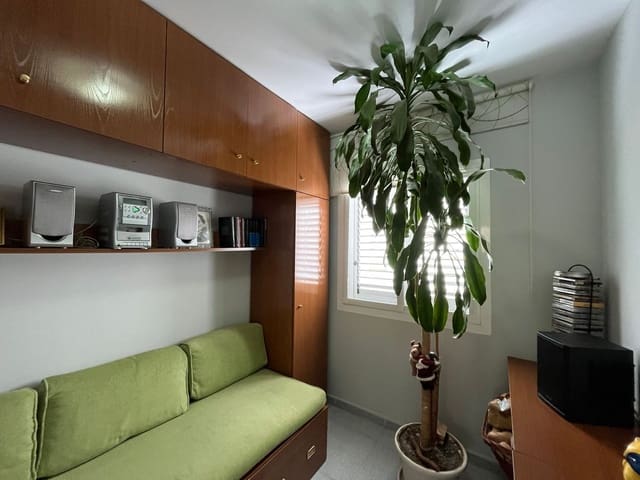 3 slaapkamer Appartement te koop in Schamann - Rehoyas, Las Palmas de Gran Canaria - € 120.000 (Ref: 10034851)