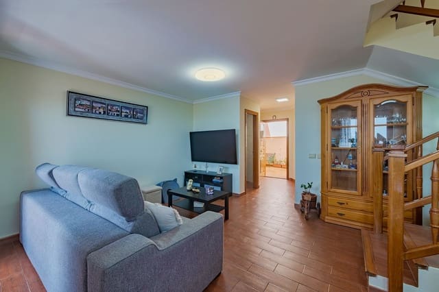 3 makuuhuone Omakotitalo myytävänä paikassa Ingenio mukana 
autotalli - 262 000 € (Ref: 10040240)