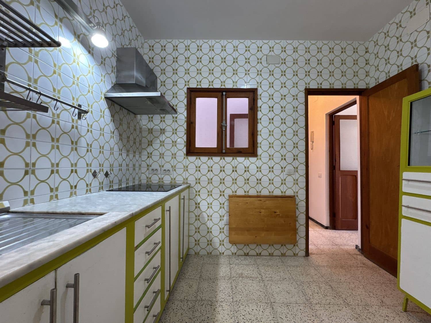 4 chambre Maison de Ville à vendre à Las Palmas de Gran Canaria avec garage - 245 000 € (Ref: 10040241)