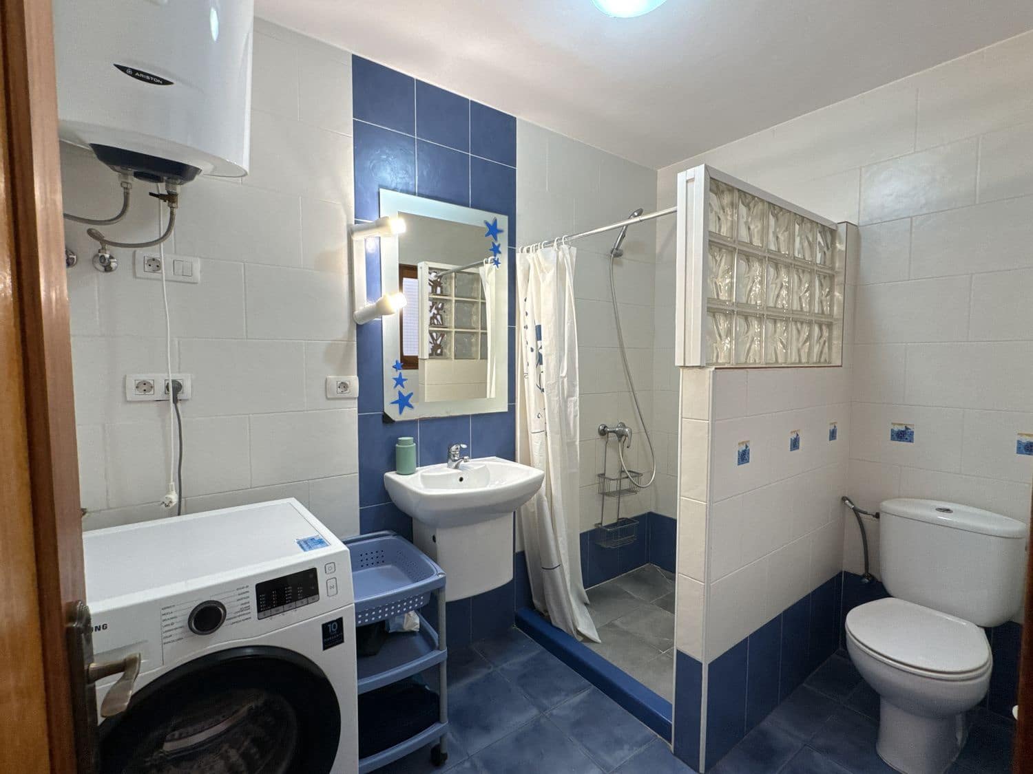 4 chambre Maison de Ville à vendre à Las Palmas de Gran Canaria avec garage - 245 000 € (Ref: 10040241)