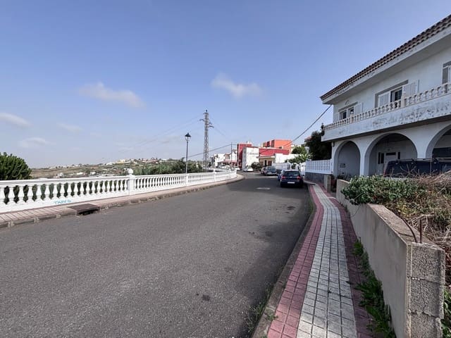 Terre non Aménagée à vendre à Firgas - 90 016 € (Ref: 10048679)