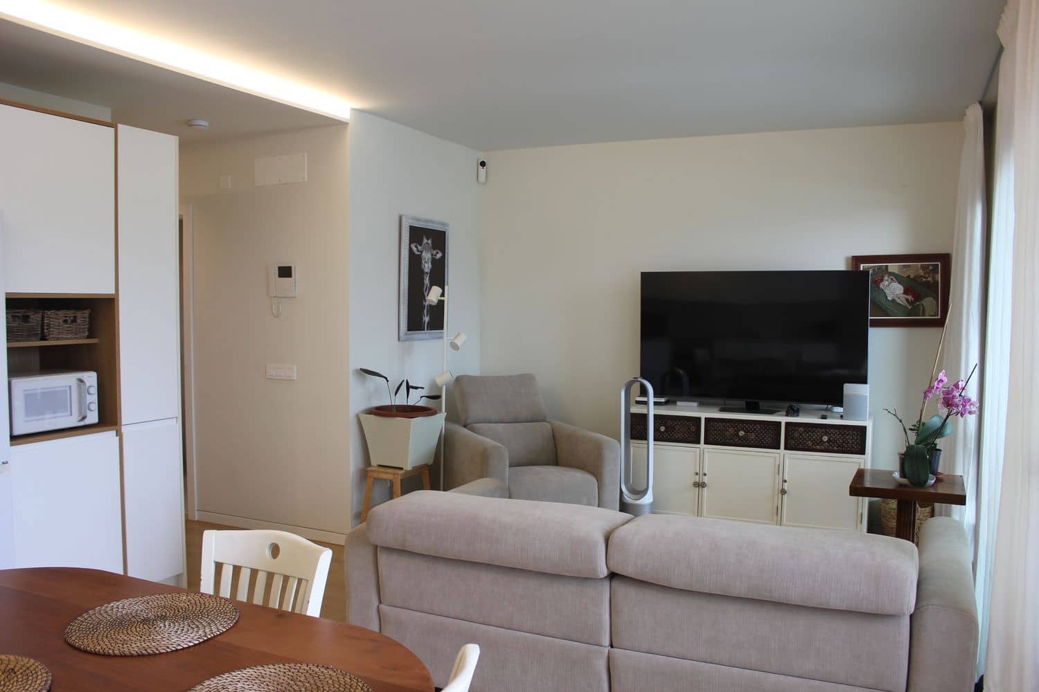 Apartamento de 2 habitaciones en Agaete en alquiler con piscina garaje - 1.450 € (Ref: 10054523)