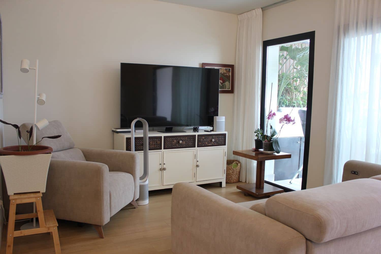 Apartamento de 2 habitaciones en Agaete en alquiler con piscina garaje - 1.450 € (Ref: 10054523)