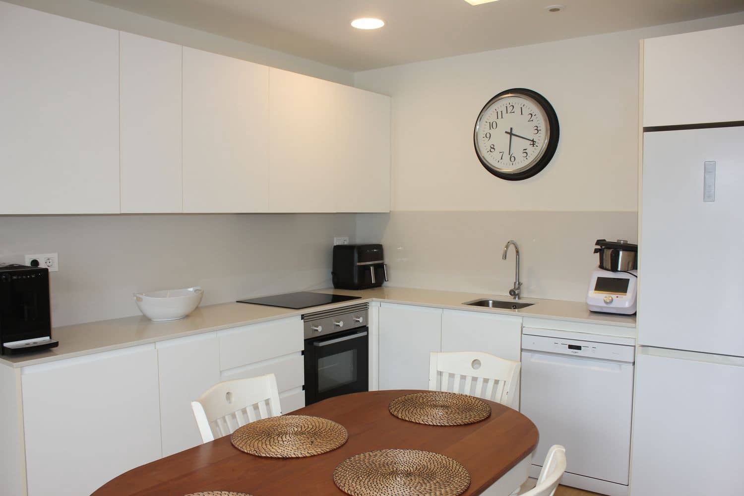 Apartamento de 2 habitaciones en Agaete en alquiler con piscina garaje - 1.450 € (Ref: 10054523)