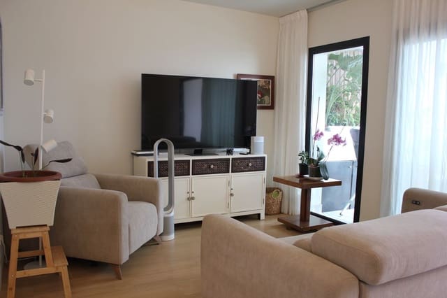 Apartamento de 2 habitaciones en Agaete en alquiler con piscina garaje - 1.450 € (Ref: 10054523)