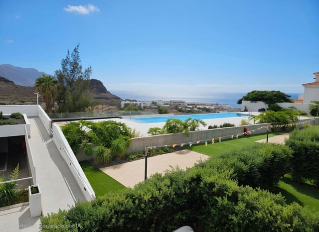 Apartamento de 2 habitaciones en Agaete en alquiler con piscina garaje - 1.450 € (Ref: 10054523)