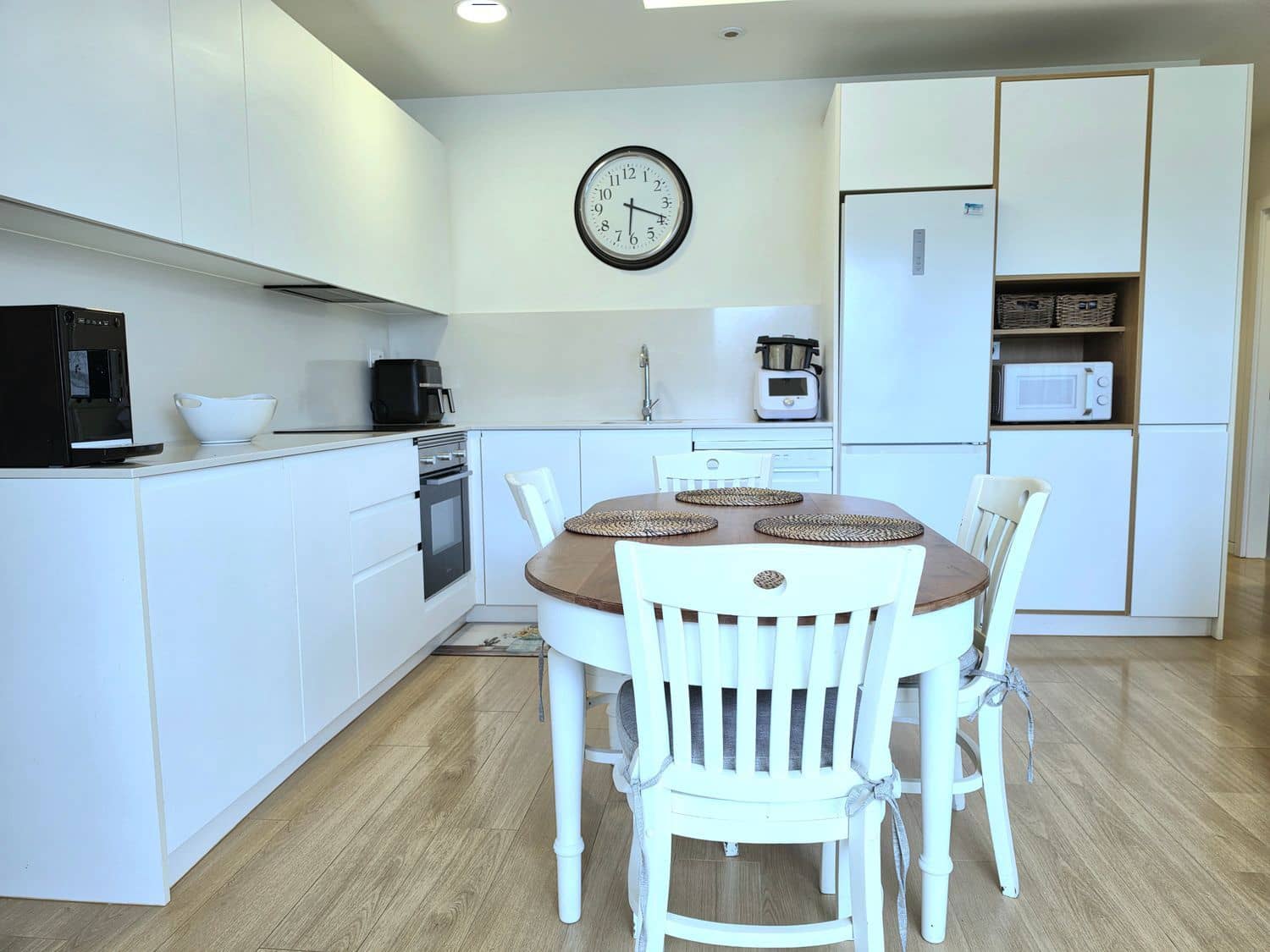 Apartamento de 2 habitaciones en Agaete en alquiler con piscina garaje - 1.450 € (Ref: 10054523)