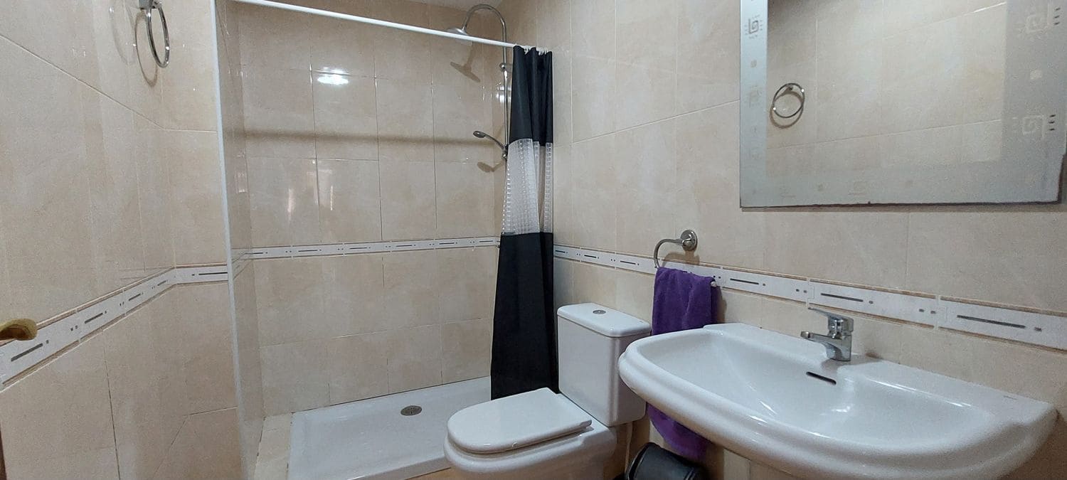 3 soverom Leilighet til leie i Santa Lucia de Tirajana med garasje - € 850 (Ref: 10054524)