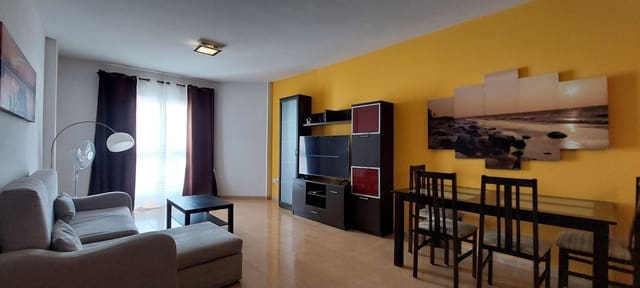 3 soverom Leilighet til leie i Santa Lucía de Tirajana med garasje - € 850 (Ref: 10054524)
