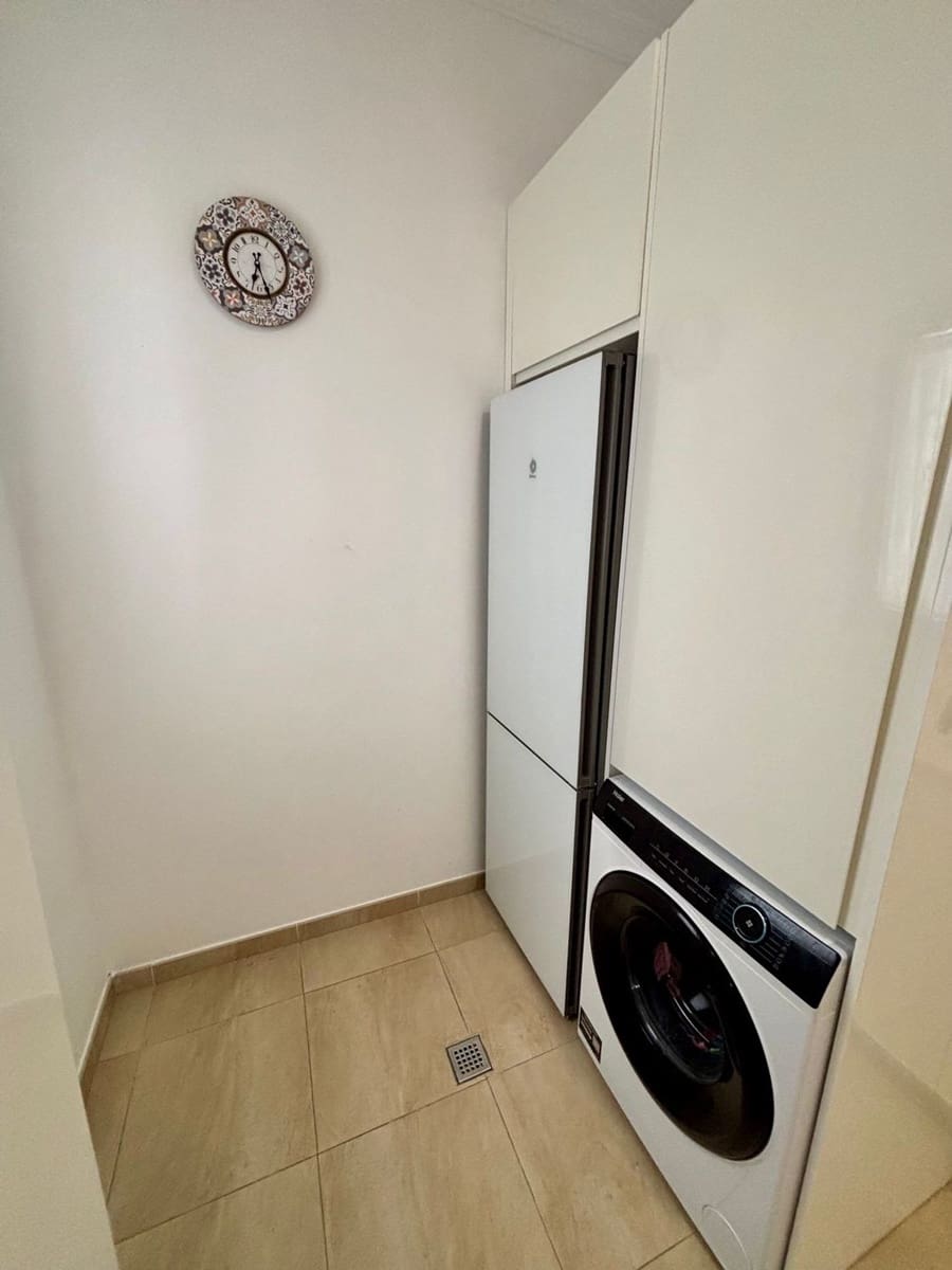 3 bedroom Apartment for sale in Las Palmas de Gran Canaria with garage - € 259,000 (Ref: 10054525)