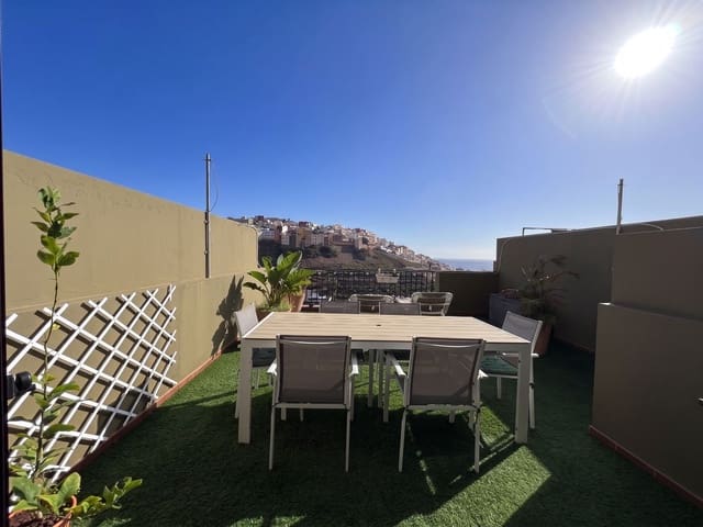 3 makuuhuone Huoneisto myytävänä paikassa Carretera Centro, Las Palmas de Gran Canaria mukana 
autotalli - 298 000 € (Ref: 10077356)