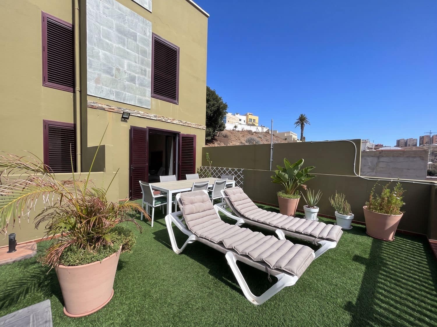3 makuuhuone Huoneisto myytävänä paikassa Las Palmas de Gran Canaria mukana 
autotalli - 298 000 € (Ref: 10077356)