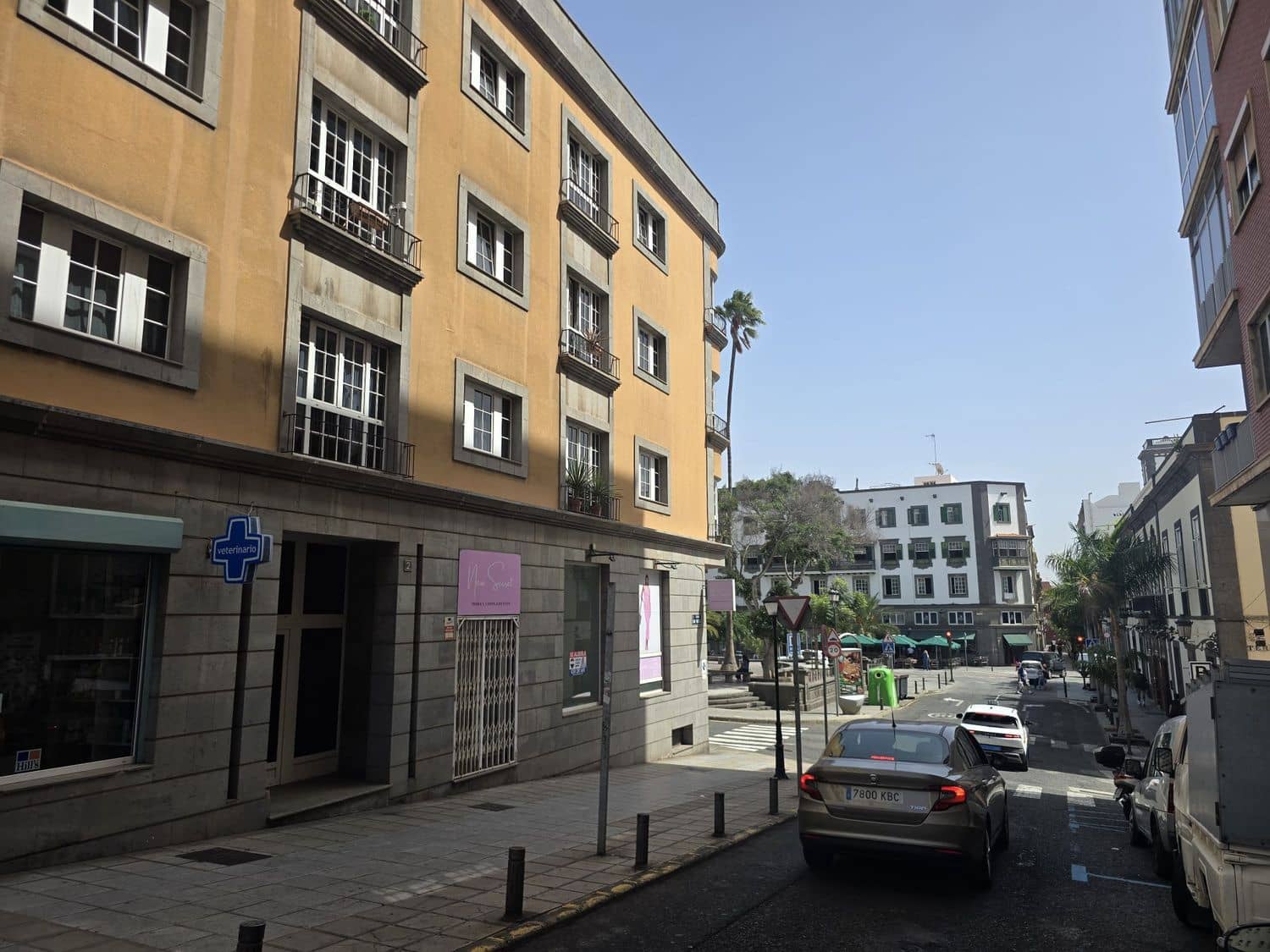 1 soverom Leilighet til salgs i Las Palmas de Gran Canaria med garasje - € 350 000 (Ref: 10077357)