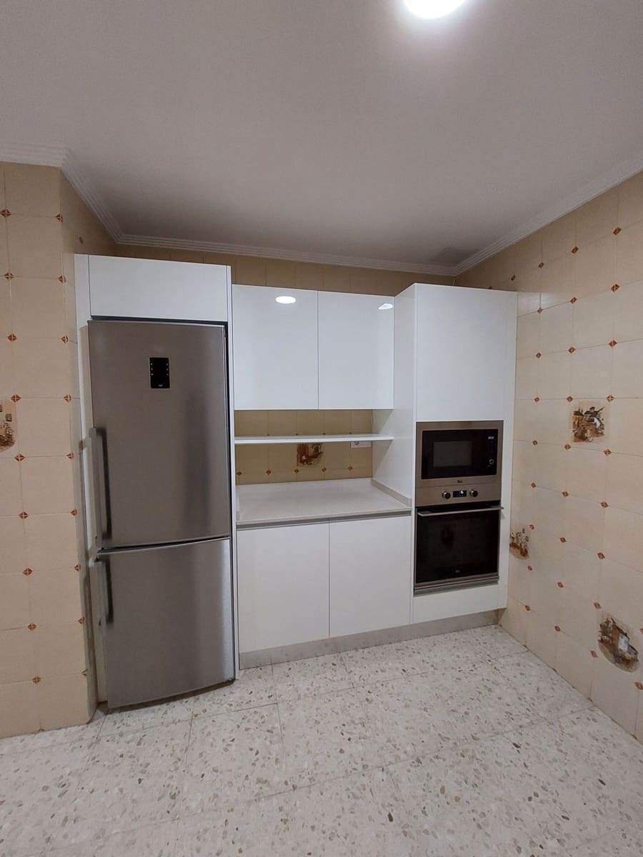 4 sypialnia Apartament na sprzedaż w Las Palmas de Gran Canaria z garażem - 420 000 € (Ref: 10077358)