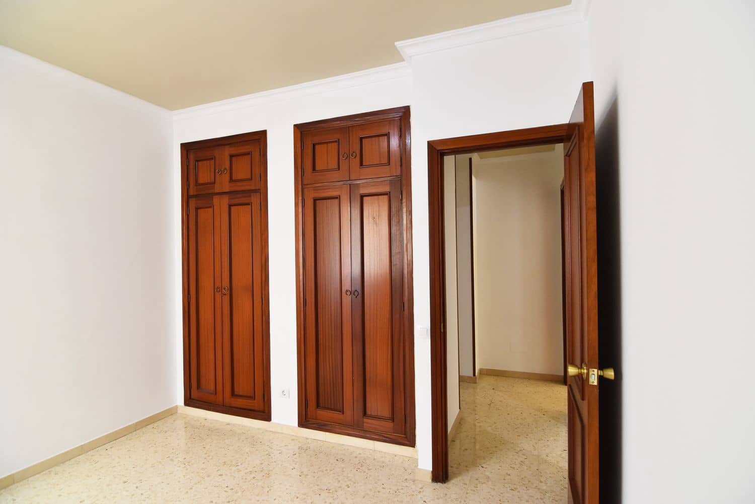 4 sypialnia Apartament na sprzedaż w Las Palmas de Gran Canaria z garażem - 420 000 € (Ref: 10077358)