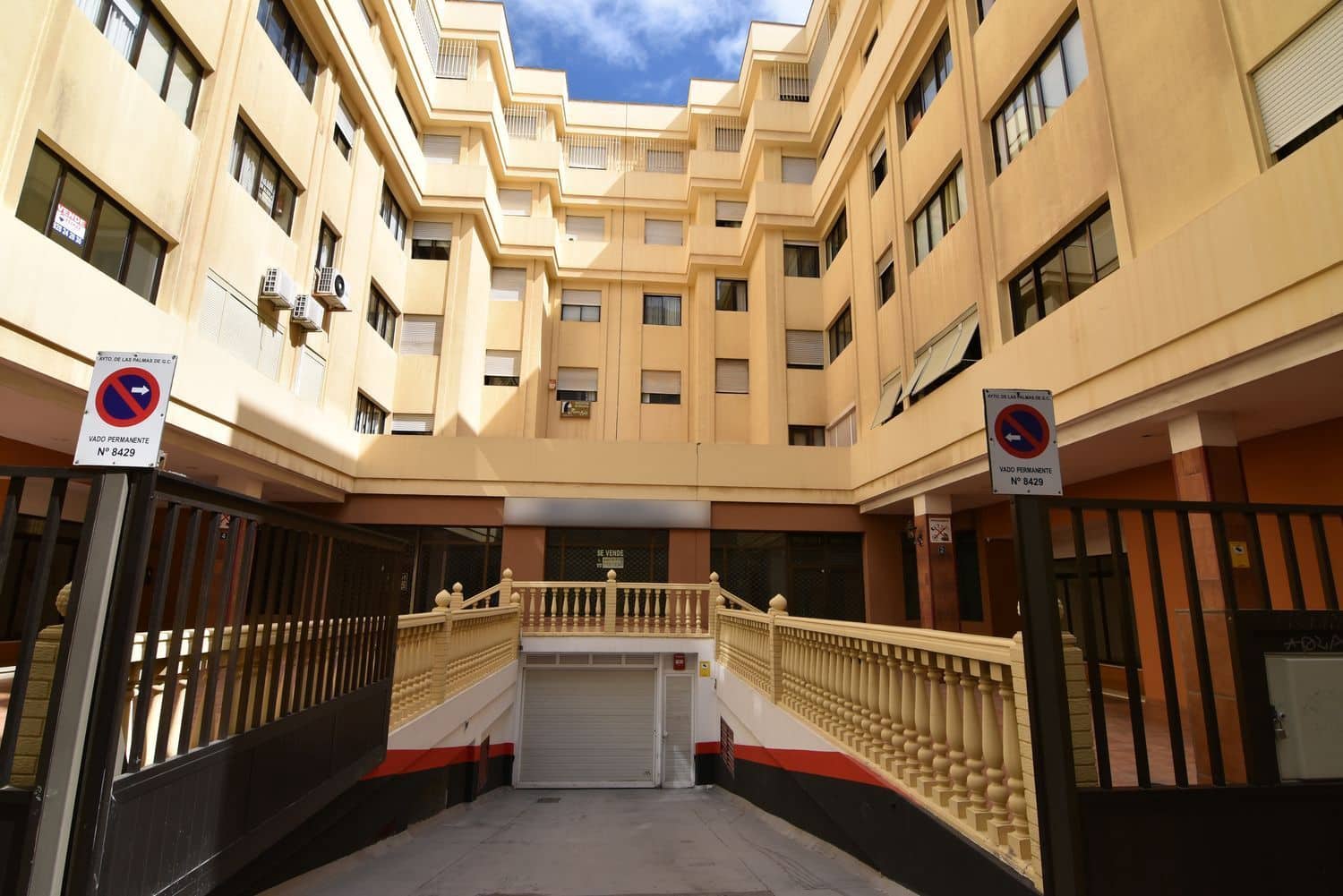 4 sypialnia Apartament na sprzedaż w Las Palmas de Gran Canaria z garażem - 420 000 € (Ref: 10077358)