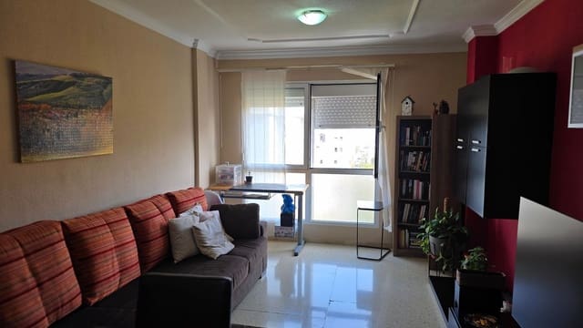 3 makuuhuone Huoneisto myytävänä paikassa Siete Palmas, Las Palmas de Gran Canaria mukana 
autotalli - 338 000 € (Ref: 10094068)