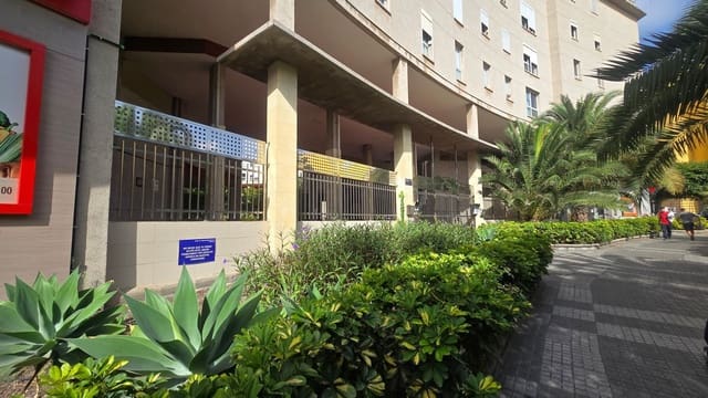3 makuuhuone Huoneisto myytävänä paikassa Siete Palmas, Las Palmas de Gran Canaria mukana 
autotalli - 338 000 € (Ref: 10094068)