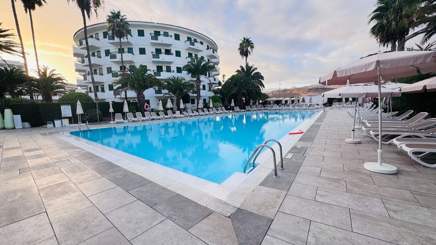 1 sovrum Lägenhet till salu i Playa del Ingles med pool garage - 190 000 € (Ref: 10094069)