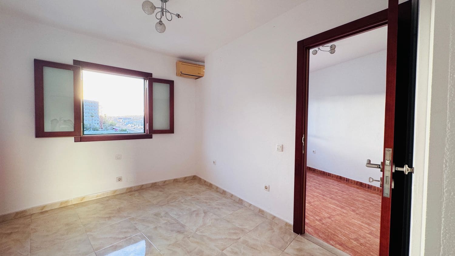 1 sovrum Lägenhet till salu i Playa del Ingles med pool garage - 190 000 € (Ref: 10094069)