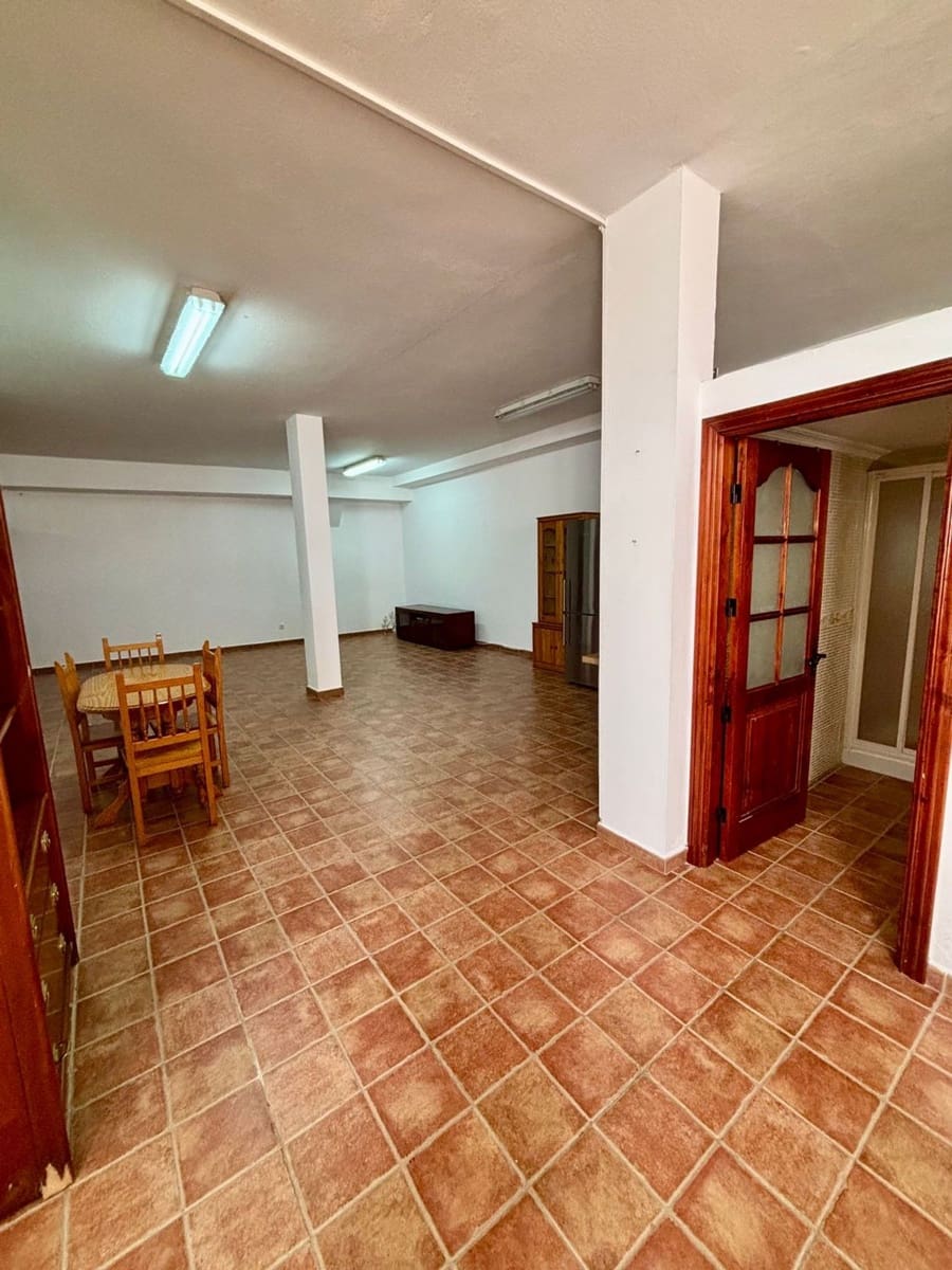 5 bedroom Villa for sale in Arguineguin with pool garage - € 1,100,000 (Ref: 10094070)