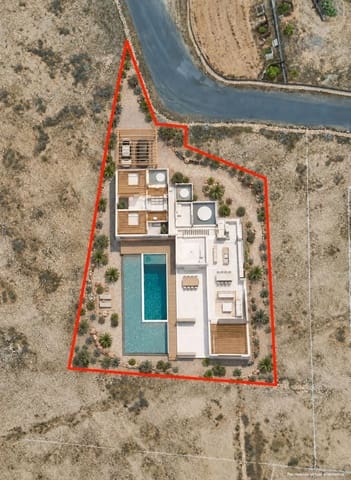 Teren niezagospodarowany na sprzedaż w Tindaya, La Oliva - 160 000 € (Ref: 10115435)