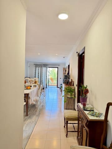 3 soveværelse Lejlighed til salg i Puerto de la Cruz med swimmingpool garage - € 380.000 (Ref: 10118508)