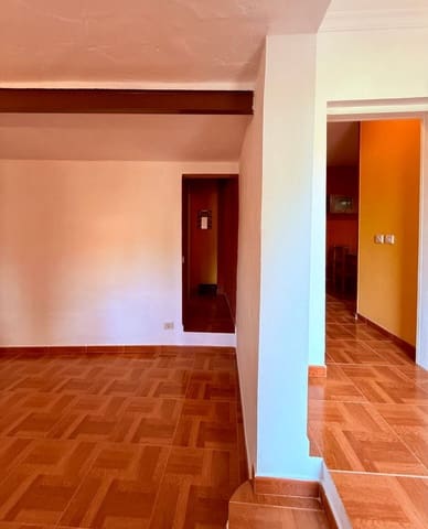 3 chambre Villa/Maison à vendre à Santa Brígida avec garage - 355 000 € (Ref: 10118509)