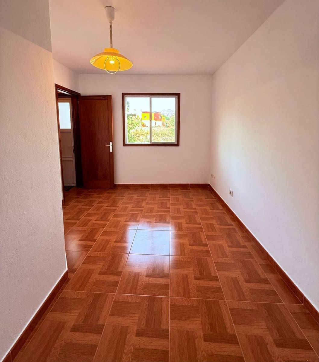 3 chambre Villa/Maison à vendre à Santa Brigida avec garage - 355 000 € (Ref: 10118509)