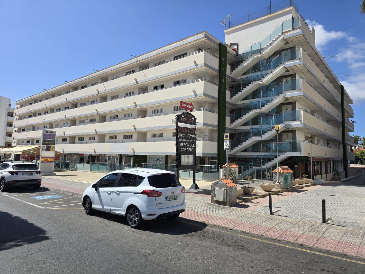 1 sovrum Lägenhet till salu i Playa del Ingles med pool garage - 235 000 € (Ref: 10127631)