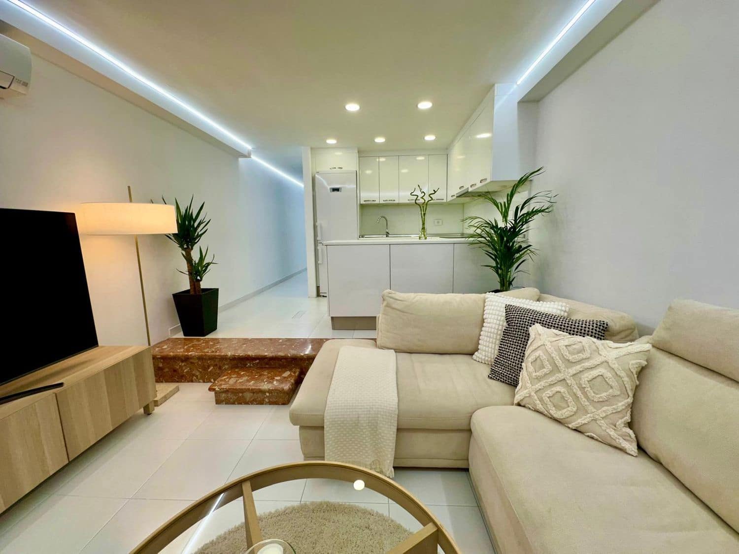 1 chambre Appartement à vendre à Playa del Ingles avec piscine garage - 317 000 € (Ref: 10131111)