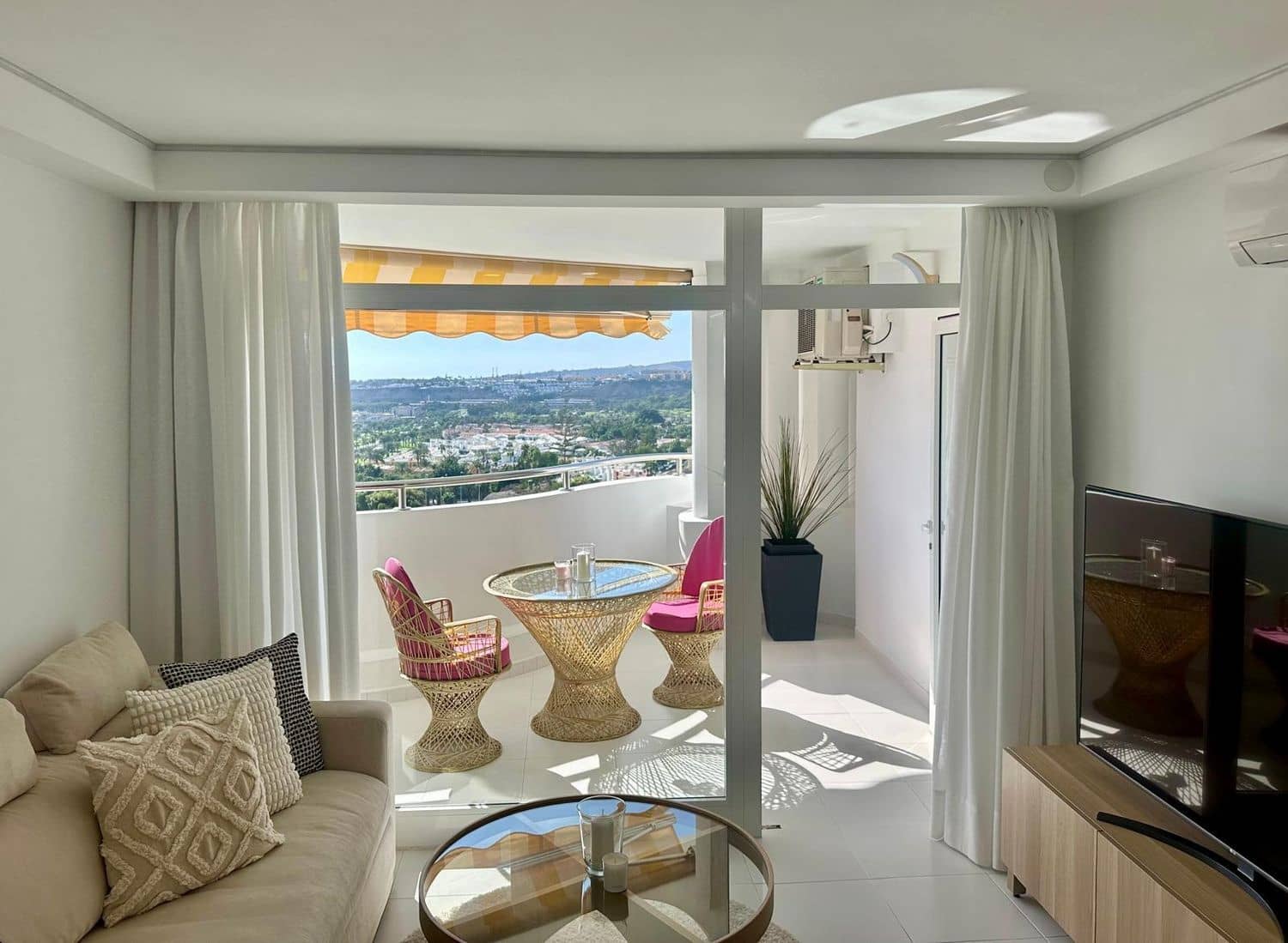 1 chambre Appartement à vendre à Playa del Ingles avec piscine garage - 317 000 € (Ref: 10131111)
