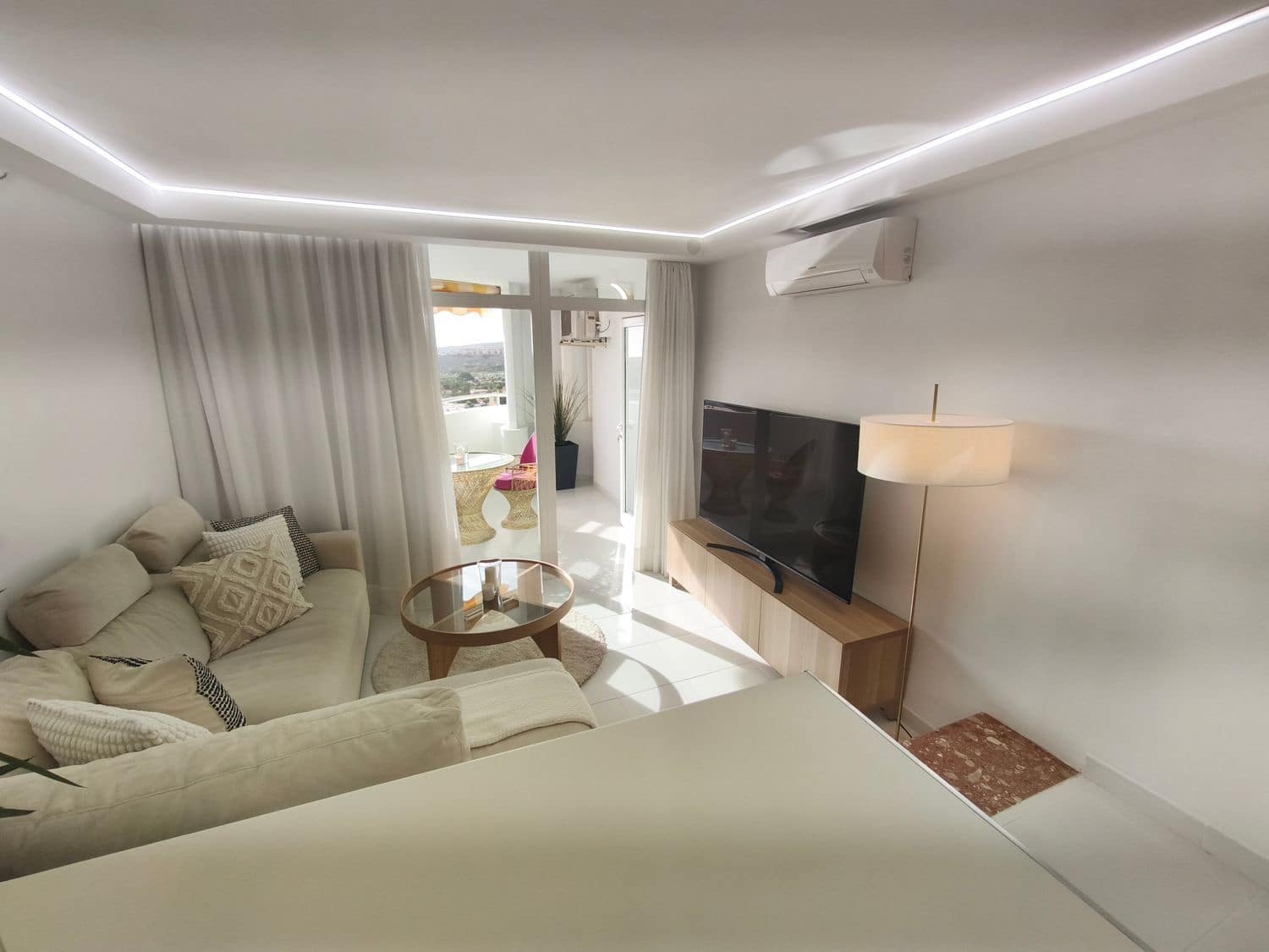 1 chambre Appartement à vendre à Playa del Ingles avec piscine garage - 317 000 € (Ref: 10131111)