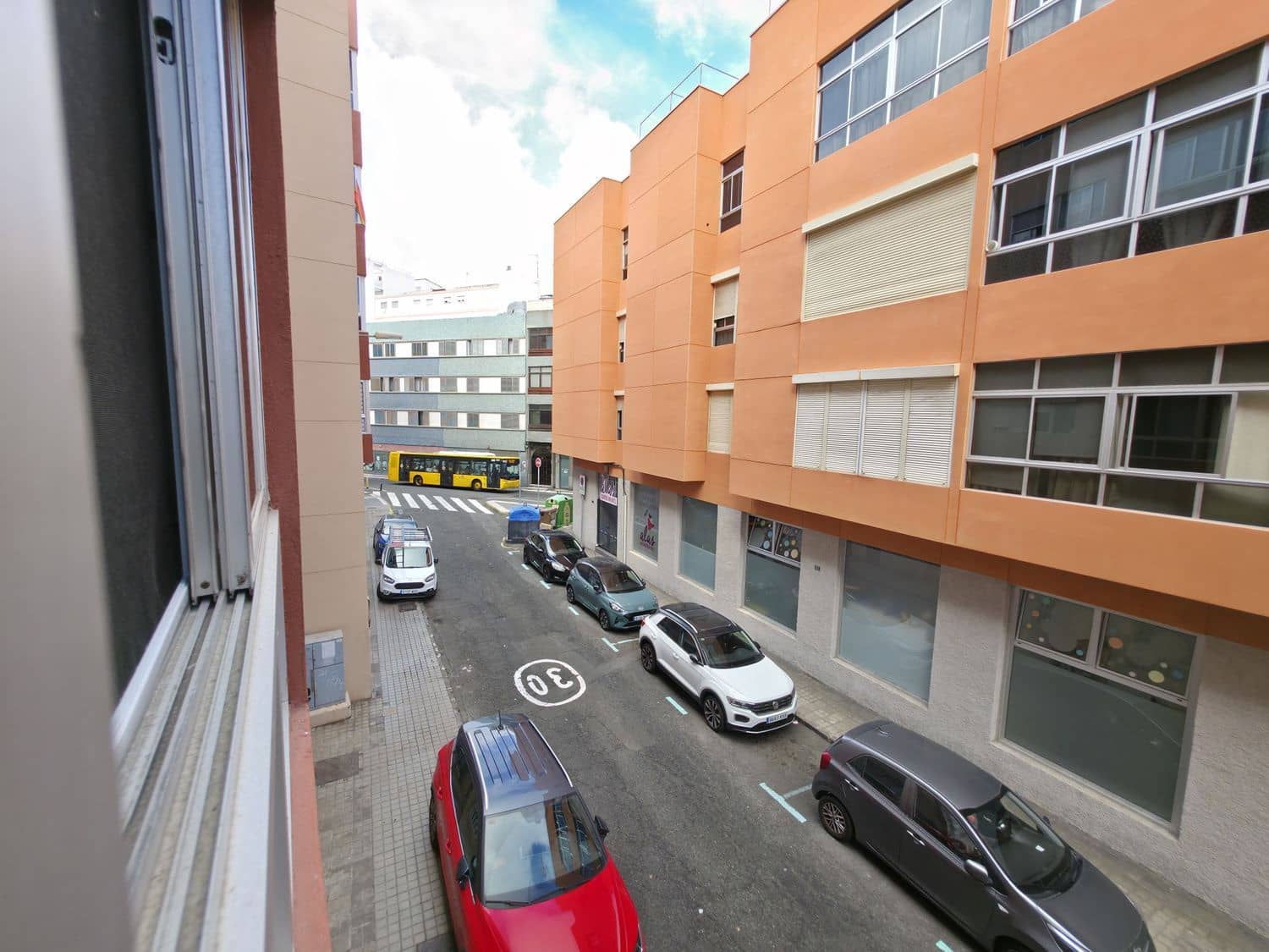 2 sovrum Lägenhet till salu i Las Palmas de Gran Canaria med garage - 195 000 € (Ref: 10131113)