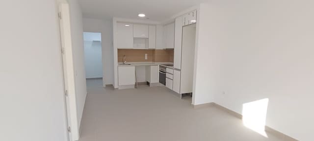 Apartamento en Siete Palmas, Las Palmas de Gran Canaria en alquiler con garaje - 825 € (Ref: 10132313)