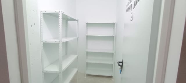 Apartamento en Siete Palmas, Las Palmas de Gran Canaria en alquiler con garaje - 825 € (Ref: 10132313)