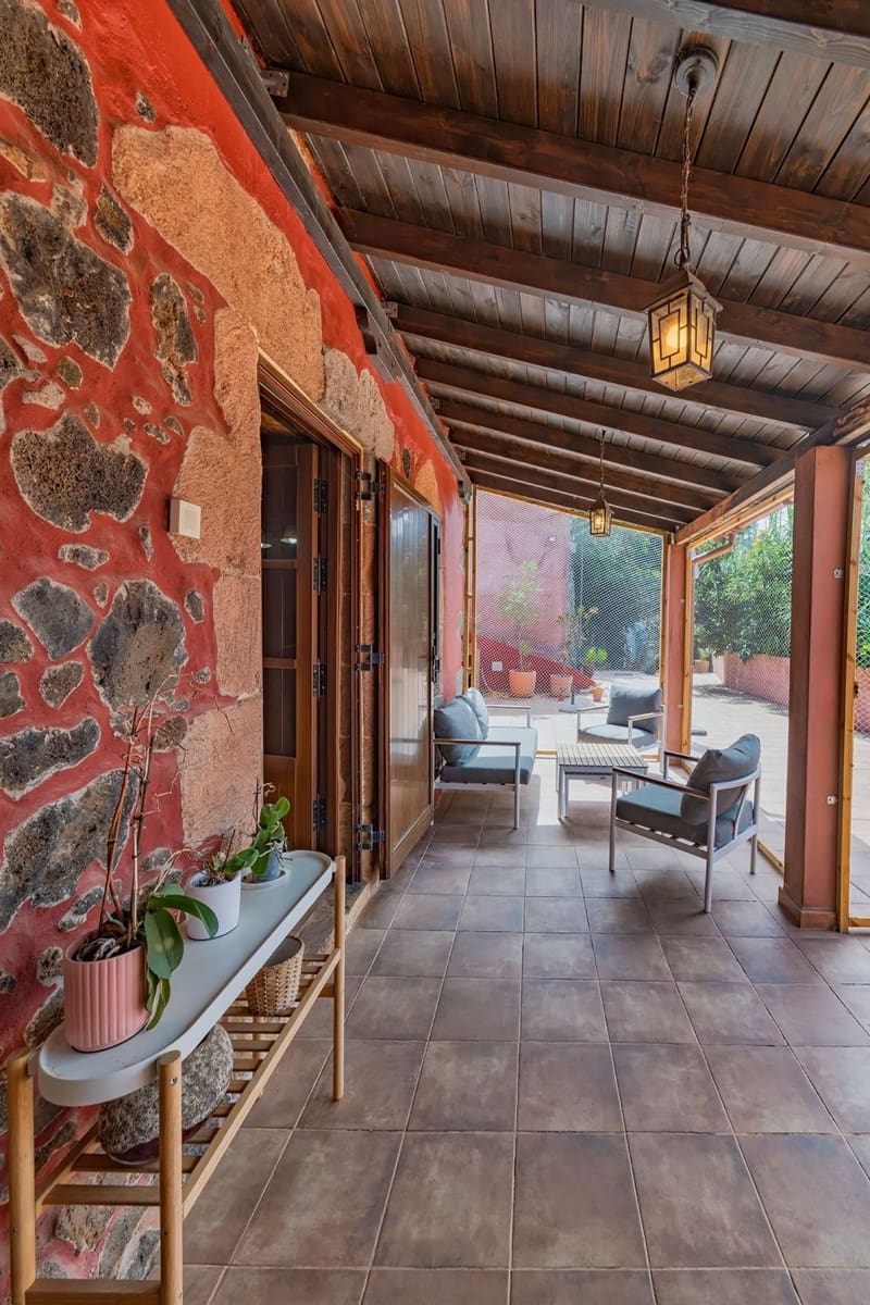 3 bedroom Finca/Country House for sale in Valleseco with garage - € 453,000 (Ref: 10135527)