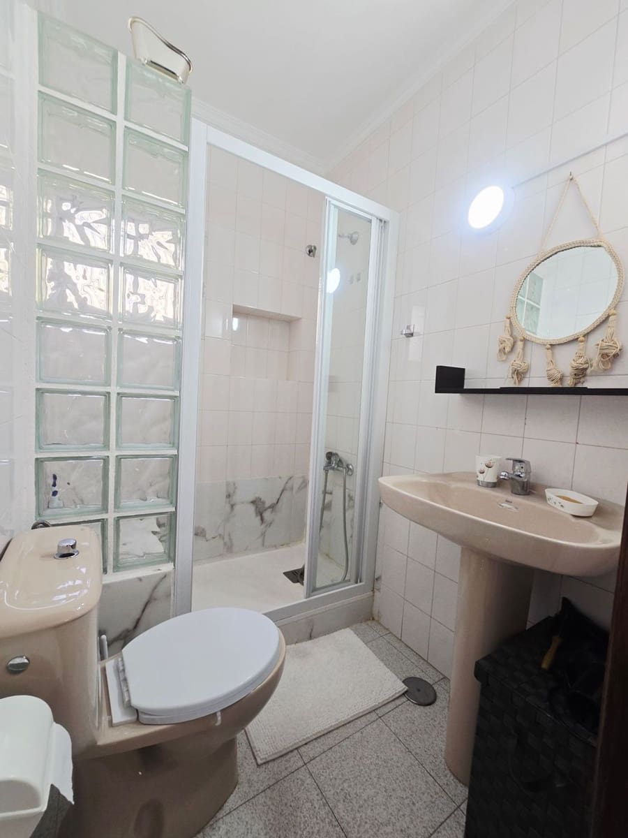 Apartamento de 3 habitaciones en Las Palmas de Gran Canaria en venta con garaje - 136.500 € (Ref: 10139081)