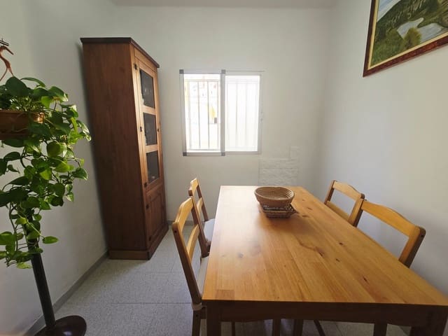 3 soveværelse Lejlighed til salg i Escaleritas, Las Palmas de Gran Canaria med garage - € 136.500 (Ref: 10139081)