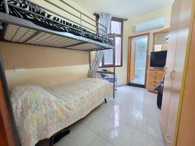 2 chambre Appartement à vendre à Guanarteme, Las Palmas de Gran Canaria avec garage - 243 000 € (Ref: 10154375)