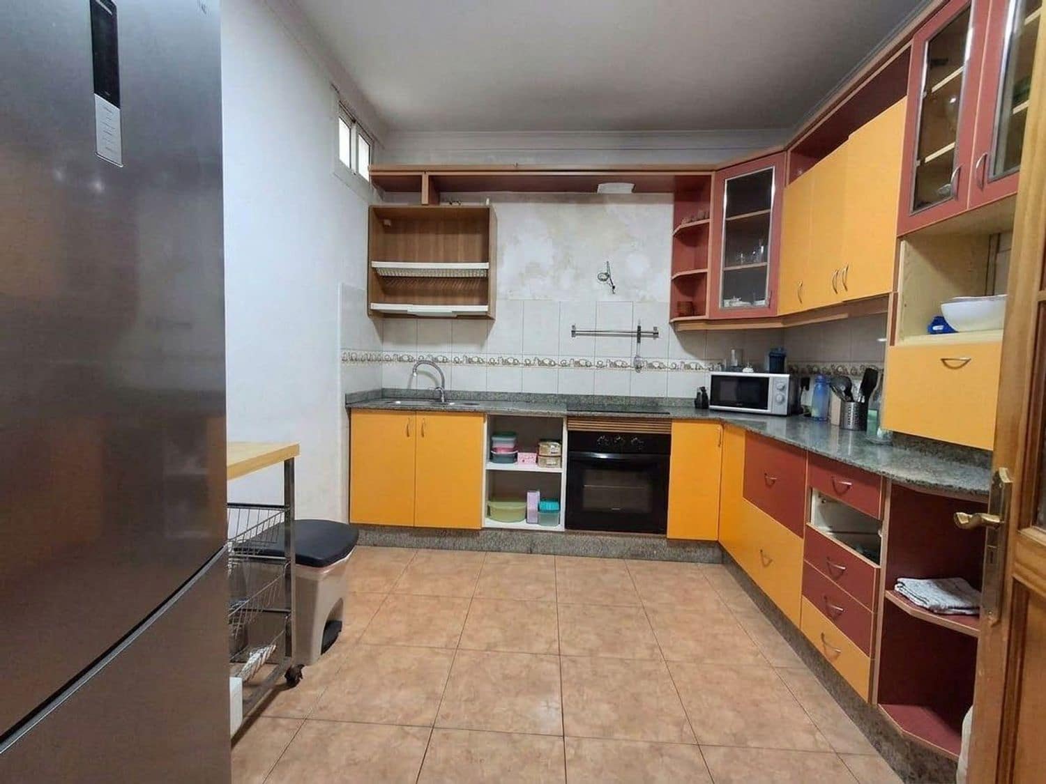 5 soveværelse Byhus til salg i Las Palmas de Gran Canaria med garage - € 275.000 (Ref: 10154377)